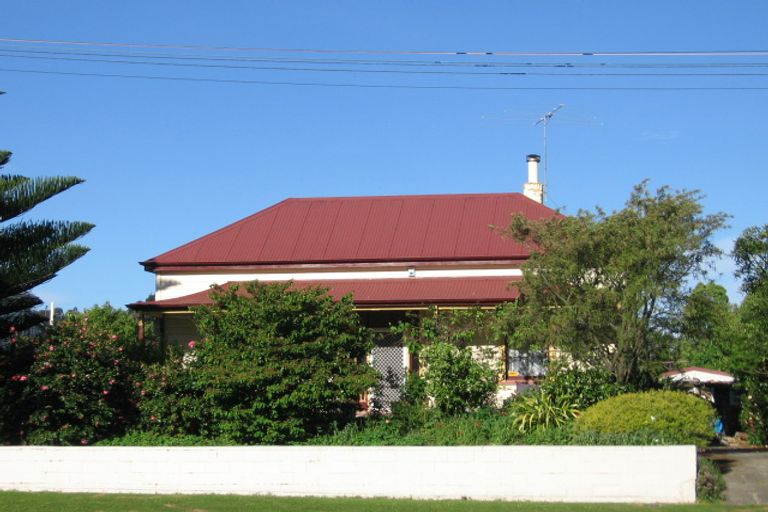 Photo of property in 23 Ormond Road, Whataupoko, Gisborne, 4010