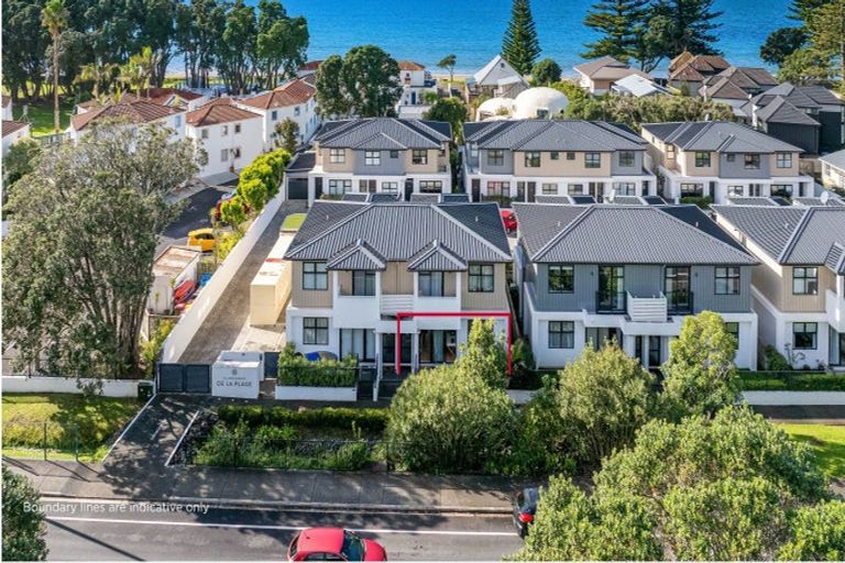 Photo of property in 2/445 Hibiscus Coast Highway, Orewa, 0931