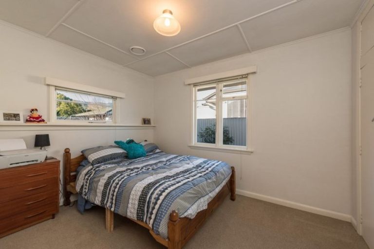 Photo of property in 27 Bledisloe Avenue, Stoke, Nelson, 7011