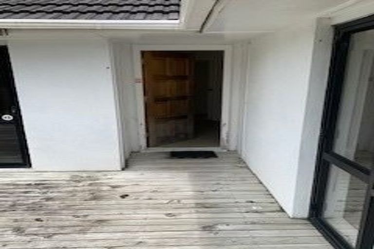 Photo of property in 1/24 Richards Avenue, Forrest Hill, Auckland, 0620