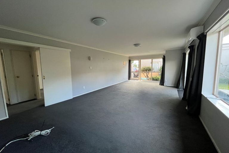 Photo of property in 2/28 Third Avenue, Tauranga, 3110