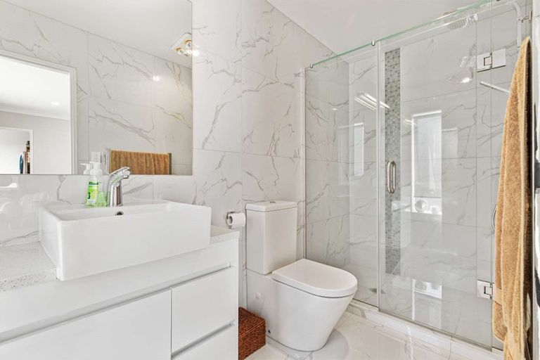 Photo of property in 27 Hangahai Road, Flat Bush, Auckland, 2019