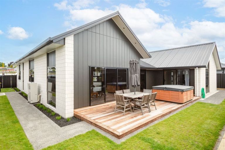 Photo of property in 24 Page Crescent, Te Awamutu, 3800