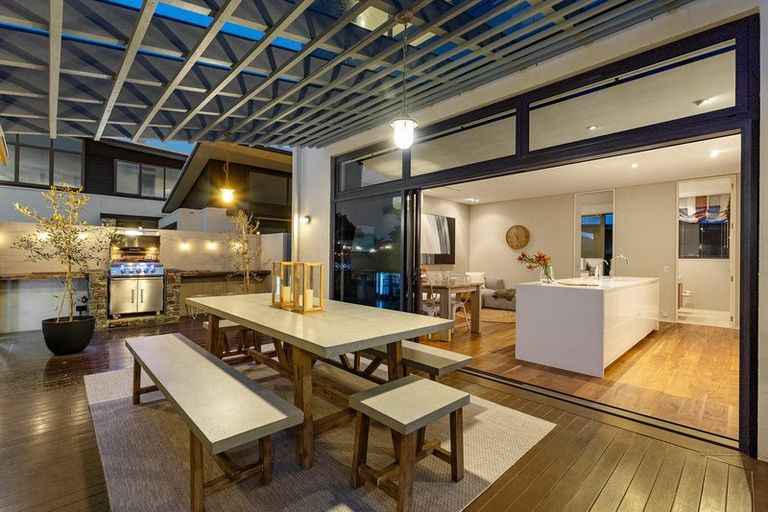 Photo of property in 530 Gloucester Road, Papamoa Beach, Papamoa, 3118