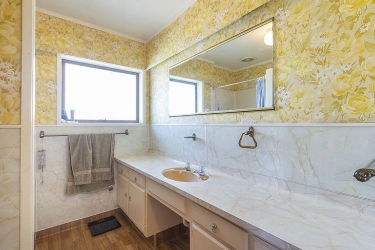 Photo of property in 17 Tara Place, Snells Beach, 0920