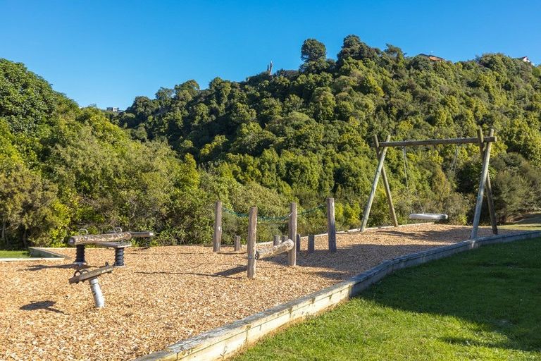 Photo of property in 76 Riwai Street, Paraparaumu, 5032