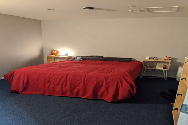 Photo of property in 3/35 Home Street, Mount Victoria, Wellington, 6011