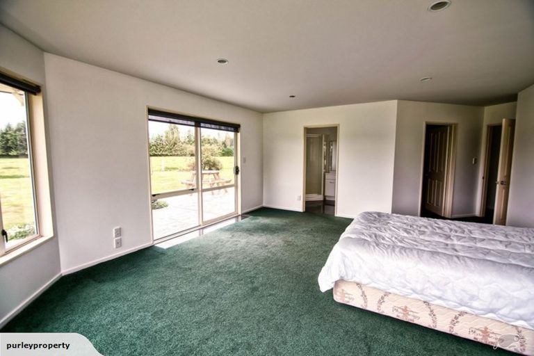 Photo of property in 24 Crawford Road, Belfast, Christchurch, 8051