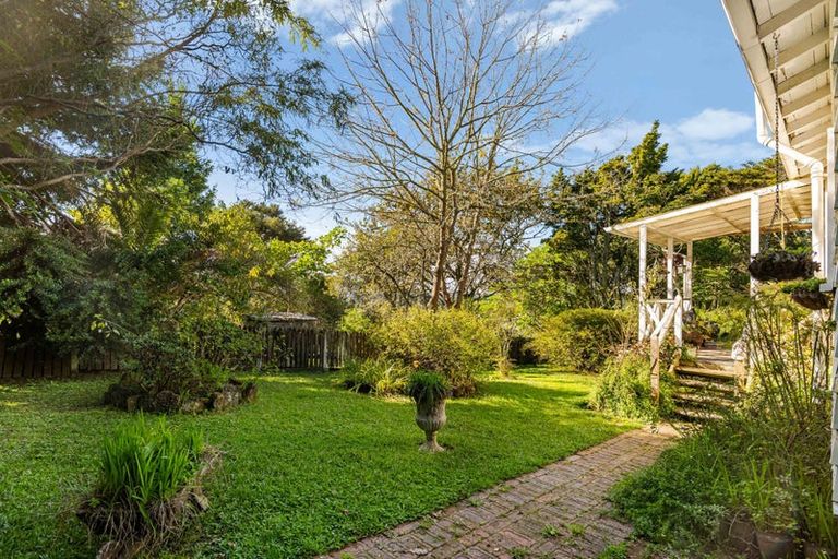 Photo of property in 78 Nixon Road, Taupaki, Henderson, 0782