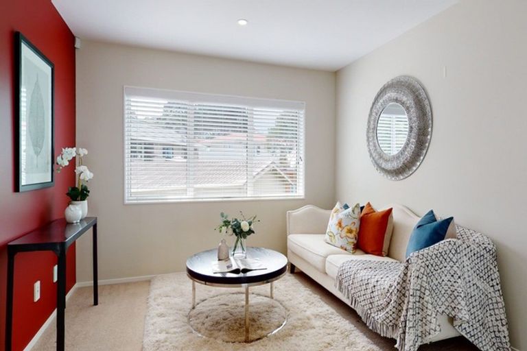 Photo of property in 21a Compton Street, Hillcrest, Auckland, 0627