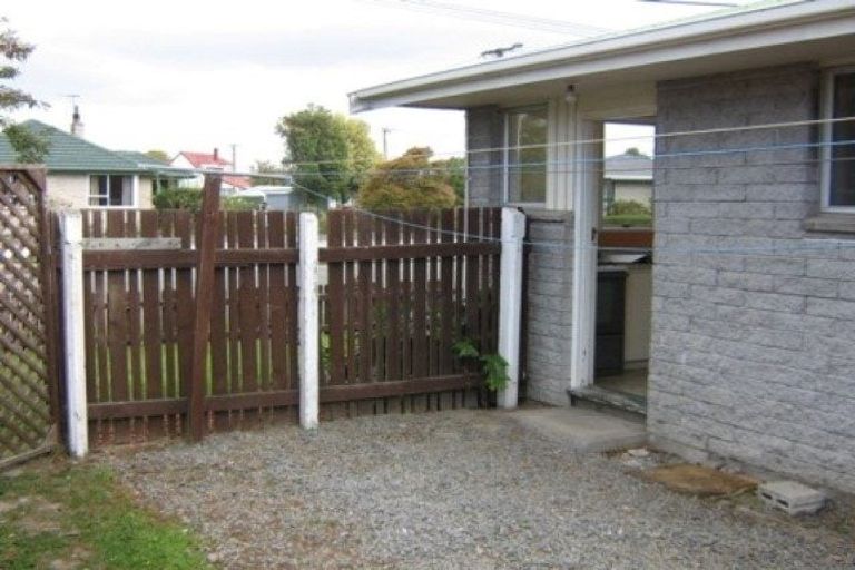 Photo of property in 3/50 Moffett Street, Islington, Christchurch, 8042