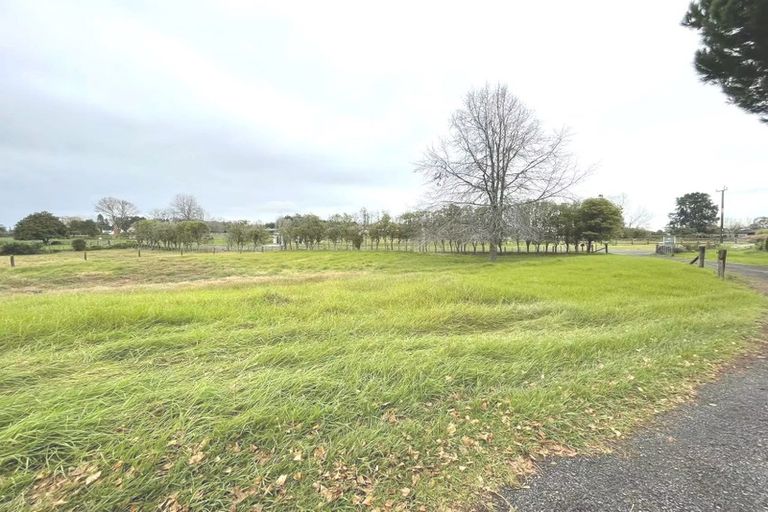 Photo of property in 26 Normanby Road, Karaka, Papakura, 2580