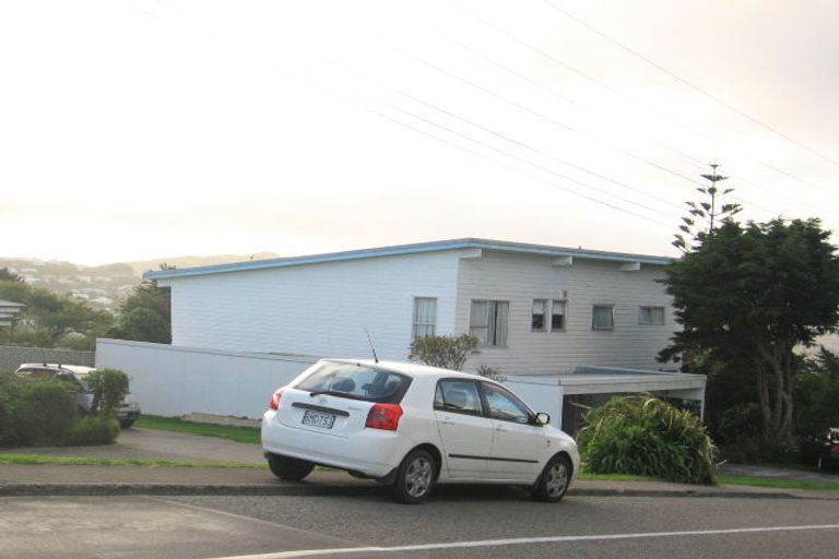 Photo of property in 48-50 Chesterton Street, Johnsonville, Wellington, 6037
