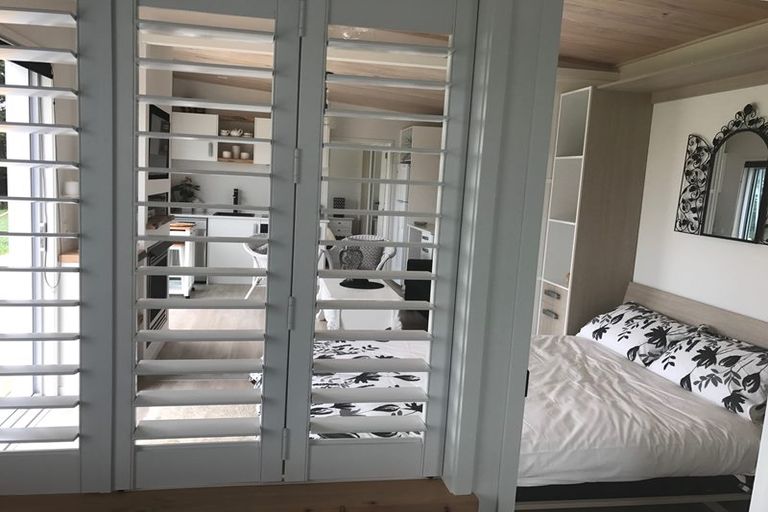 Photo of property in 42 Dysart Lane, Kumeu, 0891