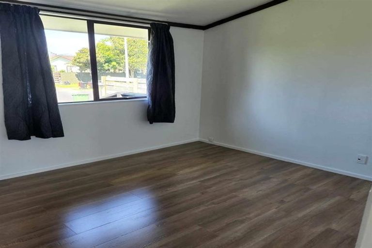 Photo of property in 13 College Place, Poike, Tauranga, 3112