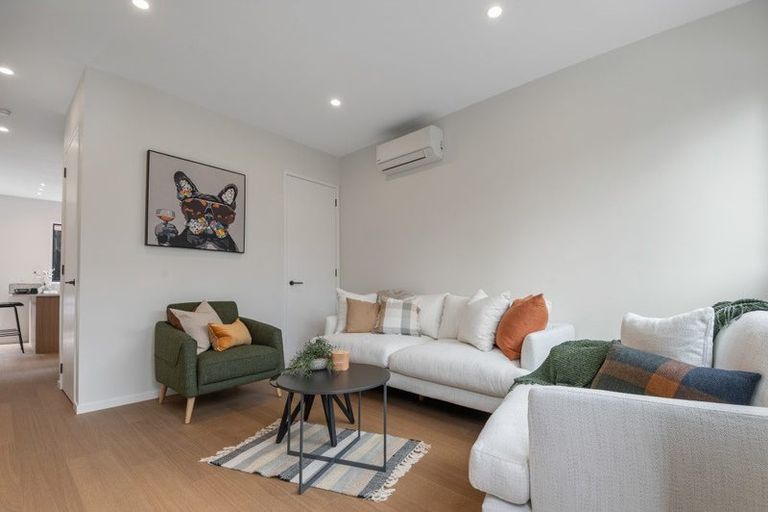 Photo of property in 43b Palmyra Way, Half Moon Bay, Auckland, 2012