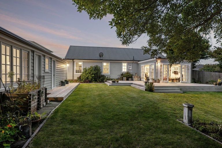 Photo of property in 20 Royds Street, Fendalton, Christchurch, 8014