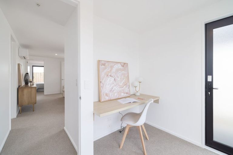 Photo of property in 10 Dalness Crescent, Halswell, Christchurch, 8025