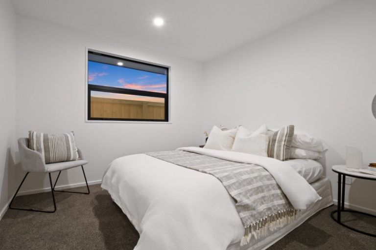 Photo of property in 41 Mehrtens Crescent, Woodend, 7691