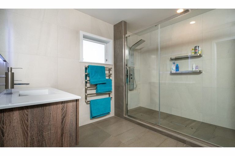 Photo of property in 325a Hobsonville Road, Hobsonville, Auckland, 0618