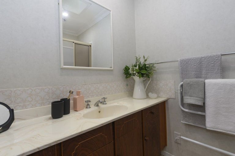 Photo of property in 18a Laing Place, Otumoetai, Tauranga, 3110