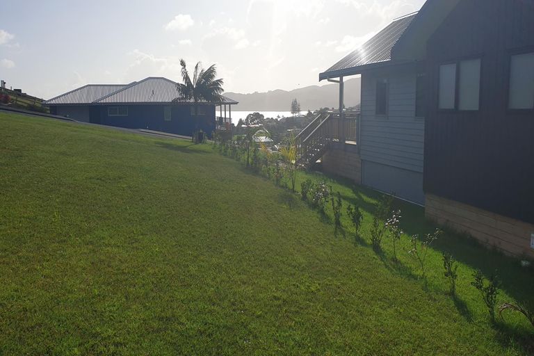 Photo of property in 19 Lori Lane, Coopers Beach, 0420