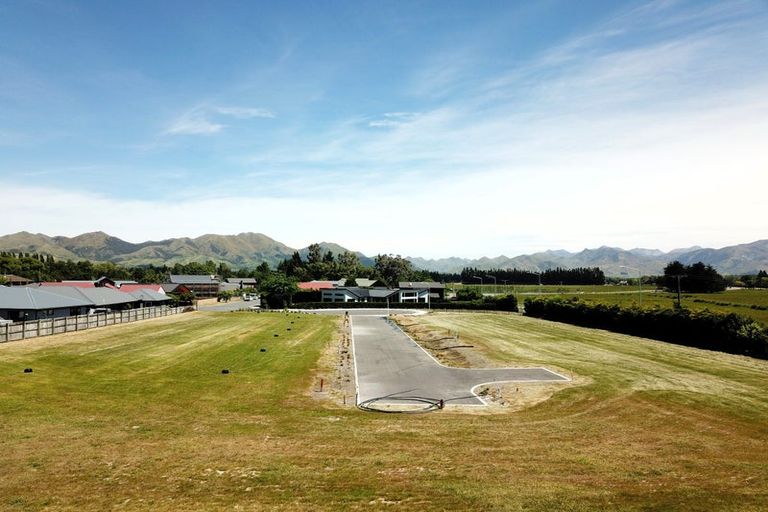 Photo of property in 8 Travers Way, Hanmer Springs, 7334