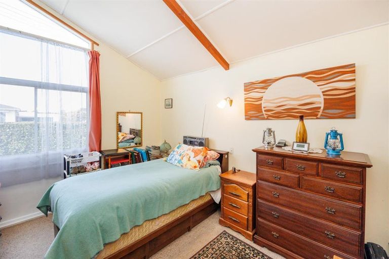 Photo of property in 14 Totara Street, Marton, 4710