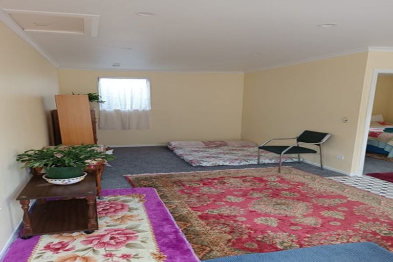 Photo of property in 86 Champion Street, Cannons Creek, Porirua, 5024