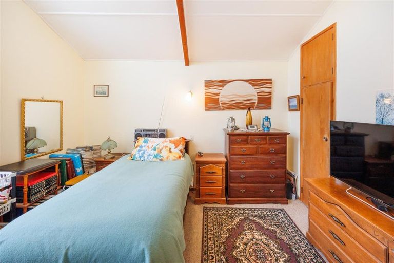 Photo of property in 14 Totara Street, Marton, 4710