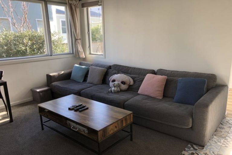 Photo of property in 7 Fallowfield Avenue, Mount Victoria, Wellington, 6011