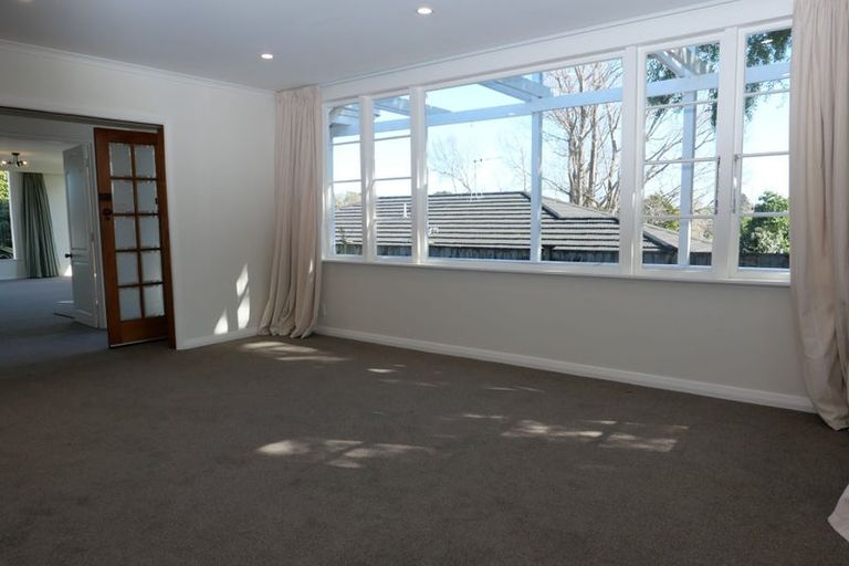 Photo of property in 70a Rimu Road, Raumati Beach, Paraparaumu, 5032