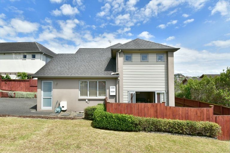 Photo of property in 9 Fingal Way, Gulf Harbour, Whangaparaoa, 0930