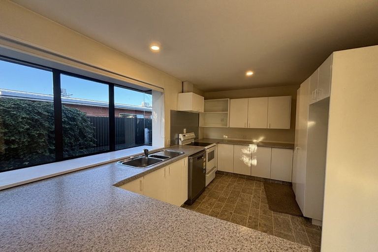 Photo of property in 228 Harewood Road, Bishopdale, Christchurch, 8053