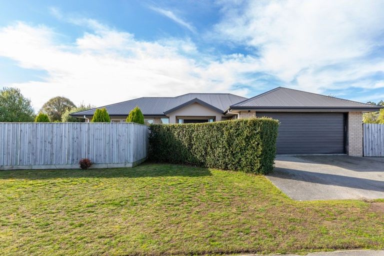 Photo of property in 12 Cameron Crescent, Rolleston, 7614