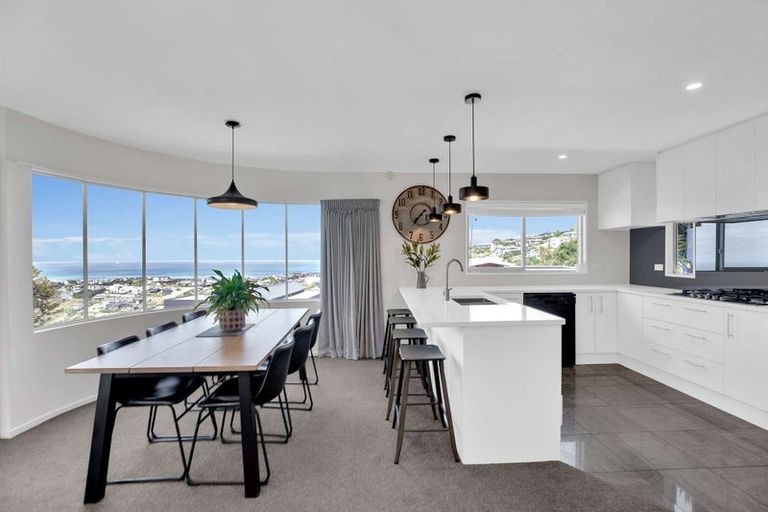 Photo of property in 3 Ledger Lane, Mount Pleasant, Christchurch, 8081