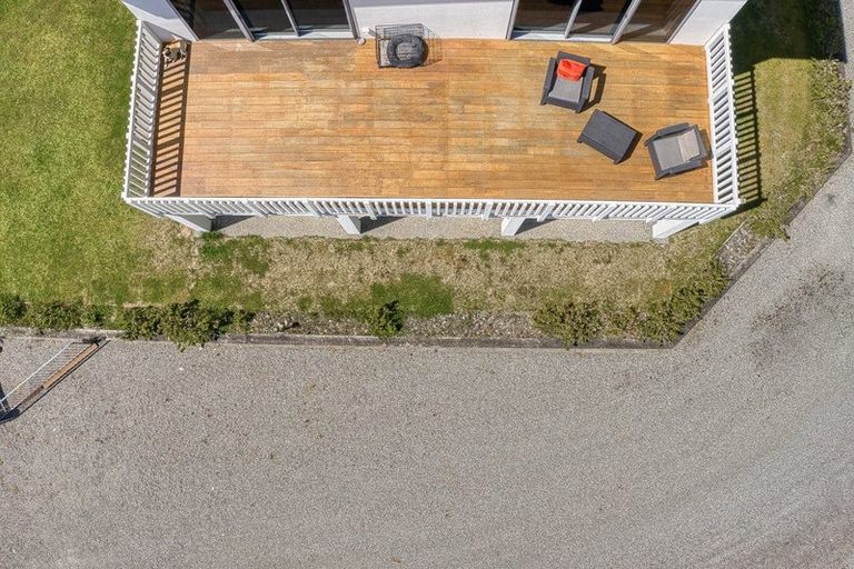 Photo of property in 91 Beach Road, Kakapotahi, Ross, 7885