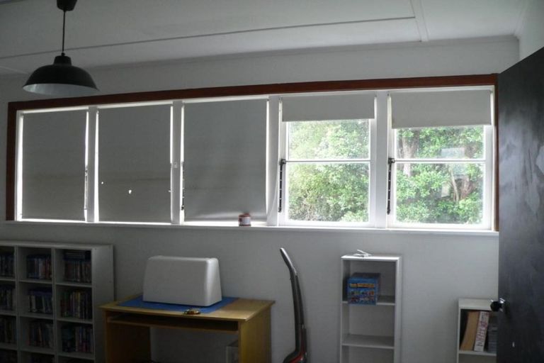 Photo of property in 140 Epuni Street, Epuni, Lower Hutt, 5011