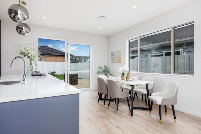 Photo of property in 30 Archibald Drive, Wainui, 0932