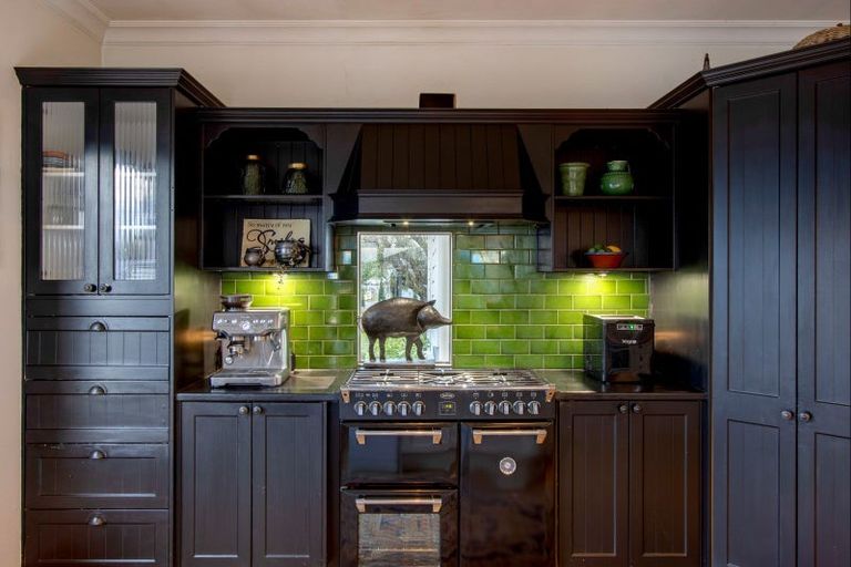 Photo of property in 12 Farndon Road, Clive, 4102