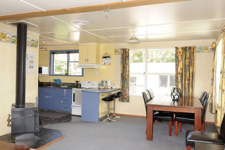 Photo of property in 122 Windsor Road, Windsor, Oamaru, 9491