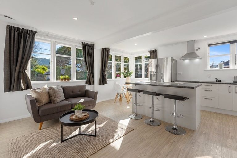 Photo of property in 14 Tararua Street, Trentham, Upper Hutt, 5018