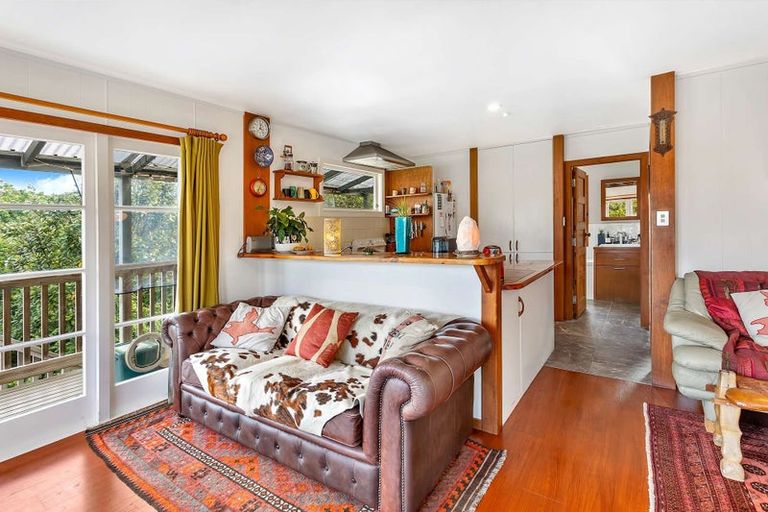 Photo of property in 24 Punga Place, Whitianga, 3510