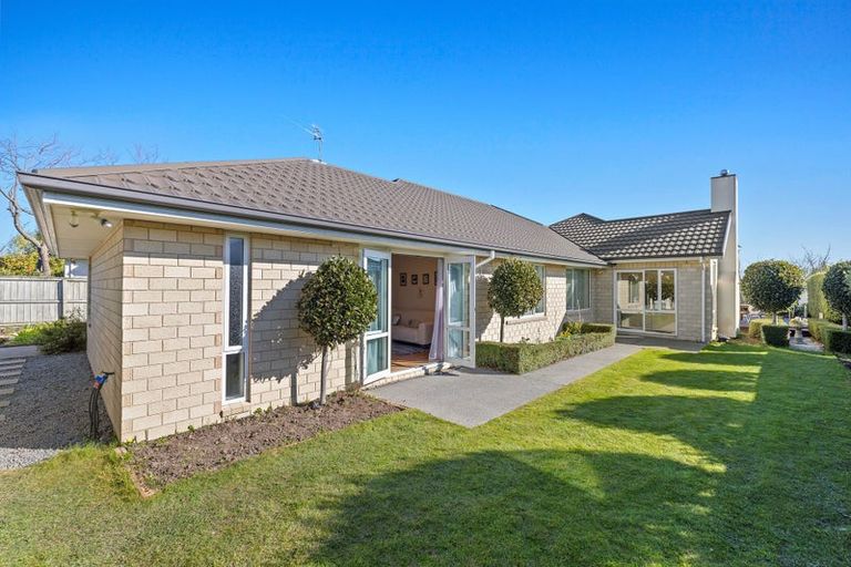 Photo of property in 57 Westpark Drive, Burnside, Christchurch, 8053