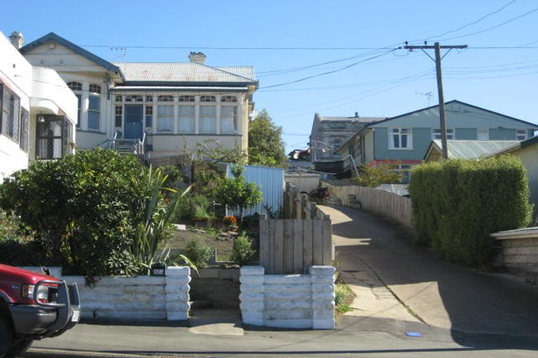 Photo of property in 30 Wharfe Street, South Hill, Oamaru, 9400