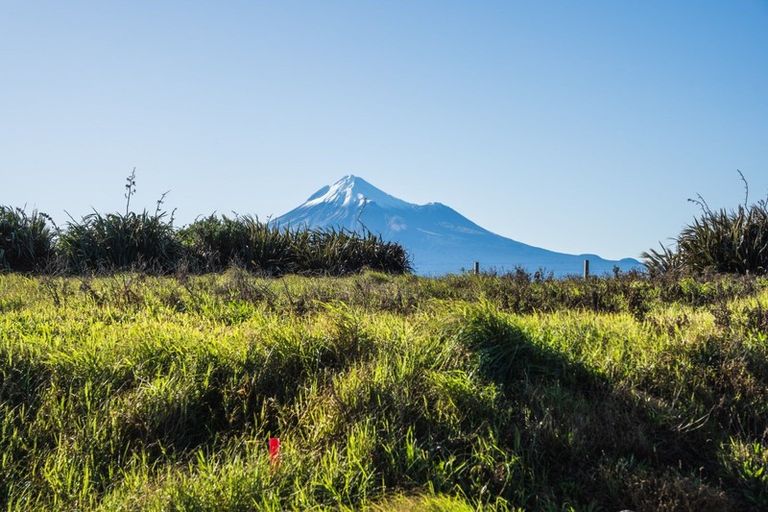 Photo of property in 301 Tai Road, Opunake, 4681