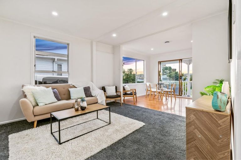 Photo of property in 2/37 Mildmay Road, Henderson, Auckland, 0610