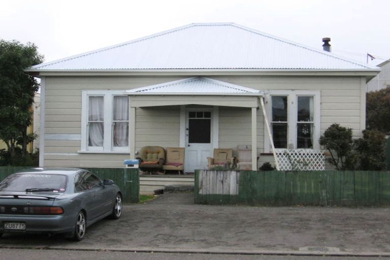 Photo of property in 43 Lombard Street, Palmerston North, 4410