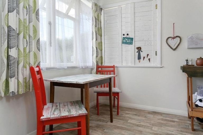 Photo of property in 1037 Hazelmere Crescent, Te Awamutu, 3800