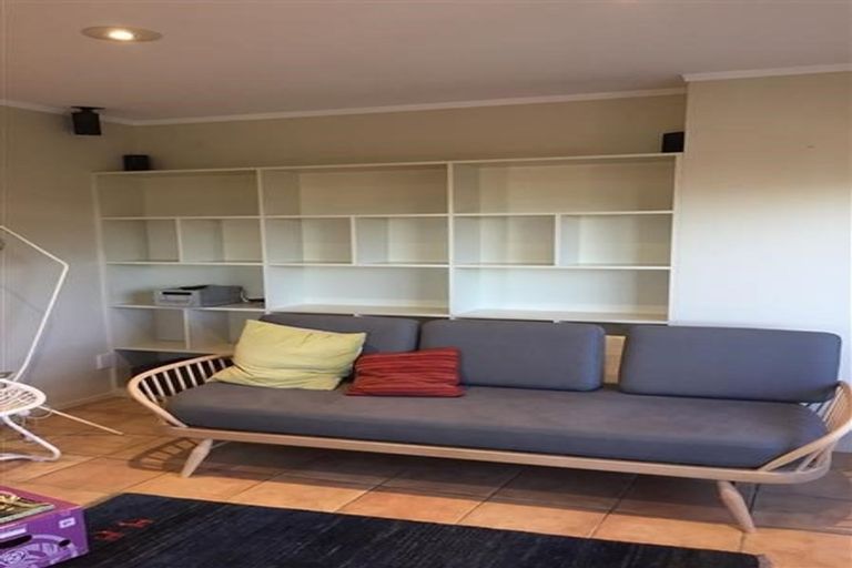 Photo of property in 20 Ormond Road, Hospital Hill, Napier, 4110